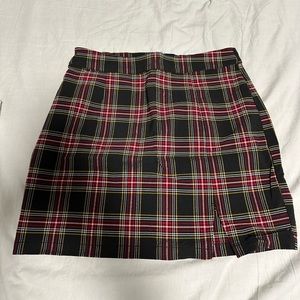 Plaid mini skirt